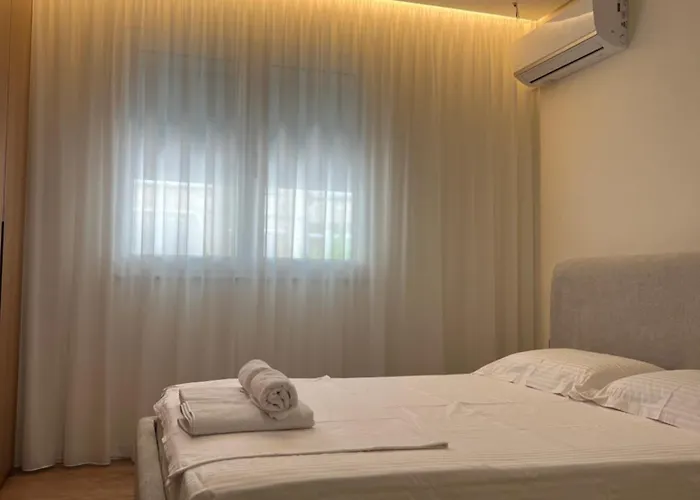 Sophie Lägenhet Tirana