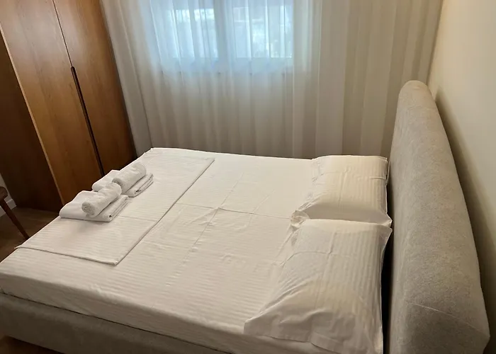 Sophie Lägenhet Tirana